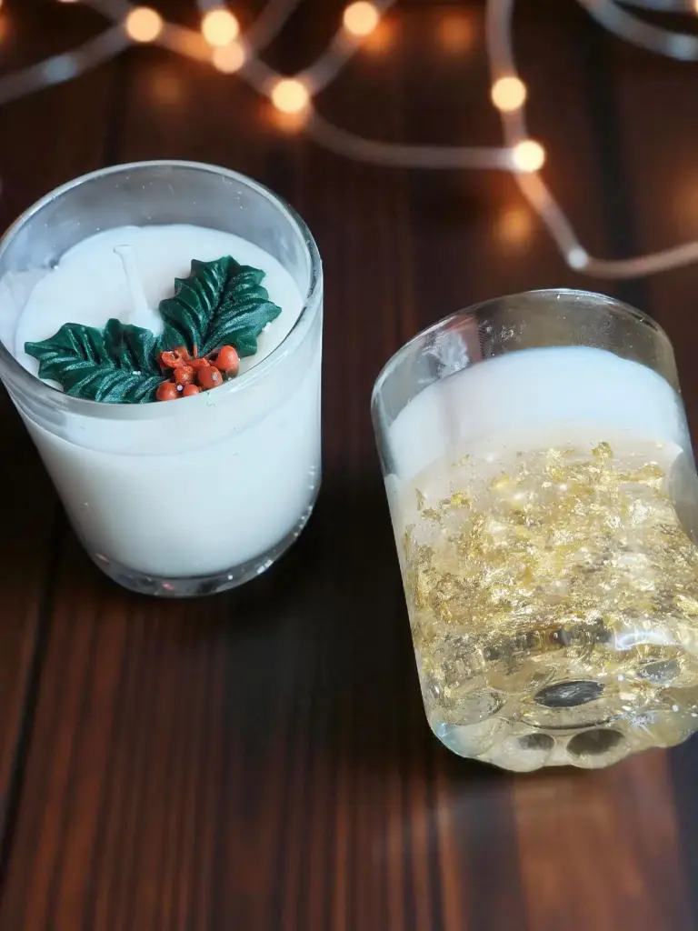 Christmas theme glitter and holy leaves theme combo