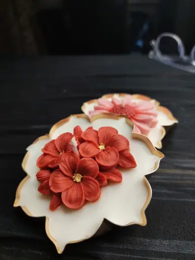 Small urli candles